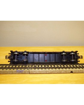 Märklin 4515 . 3,  wagon plat à bogies chargé de 2 camions Mercedes 3500 gris DB  BO
