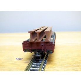 BEMO  2011 816, wagon plat 3 essieux  avec chargement de poutrelles métalliques DB  BO   HOe