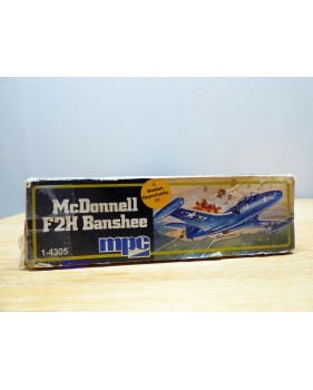 MPC 1 - 4305, Mac Donnell  F2H  Banshee neuf  1/72  BO 