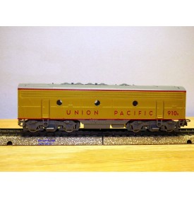 MÄRKLIN  40631, locomotive diesel  Bo Bo F7 B non motorisée Union Pacific Neuf  BO 
