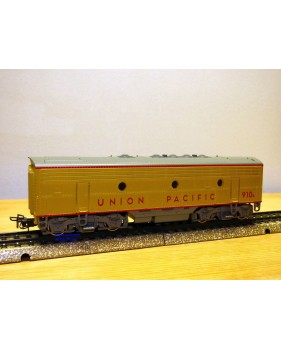 MÄRKLIN  40631, locomotive diesel  Bo Bo F7 B non motorisée Union Pacific Neuf  BO 