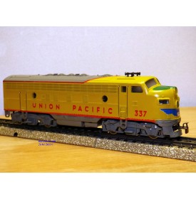 MÄRKLIN  4061, locomotive diesel  Bo Bo F7 A  non motorisée Union Pacific  UP      Neuf    BO 
