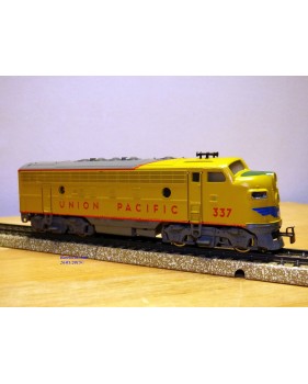 MÄRKLIN 3581 Loco diesel Br 221 DB BO