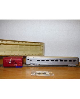RIVAROSSI  véro 6559, voiture de queue  ( corrugated  side tail car  ) Roosevelt Empire State Express NYC   Neuf   BO