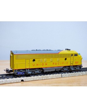 MÄRKLIN  3061, locomotive diesel  Bo Bo F7 A  Union Pacific   UP      Neuf    BO 
