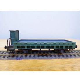 HAG  345 . 14, wagon plat  à guérite  type M6  vert  SBB  BO