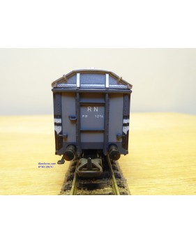 ELECTROTREN 1404,  wagon couvert ABONOS  CM  RENFE BO
