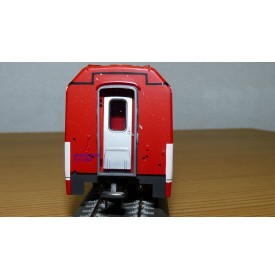 Voiture métallique à portes centrales AB 1157 Rhb BO