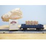 ELECTROTREN  1001 / 8, wagon plat chargé d'une caisse de produits en cristal    RENFE   BO