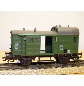 Märklin   4889, fourgon marchandises à guérite  type Pwg 014   neuf  DB