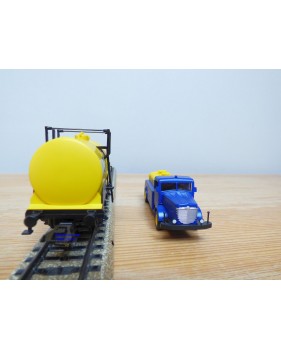 Märklin 46751, coffret  3 wagons citernes OLEX / BP et un camion citerne Büssing Olex   DRG   neuf   BO  