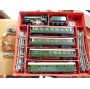 FABRE & MARESCOT ,,??, coffret ETAT : 1 loco 220, 4 voitures, rails et alimentation BO