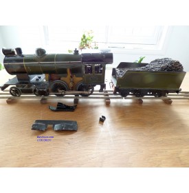 FABRE & MARESCOT  ???, coffret ETAT : 1 loco 220, 4 voitures, rails et alimentation BO