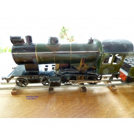 FABRE & MARESCOT  ???, coffret ETAT : 1 loco 220, 4 voitures, rails et alimentation BO