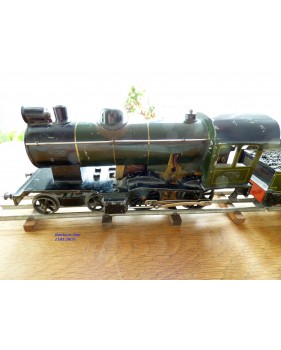 FABRE & MARESCOT  ???, coffret ETAT : 1 loco 220, 4 voitures, rails et alimentation BO