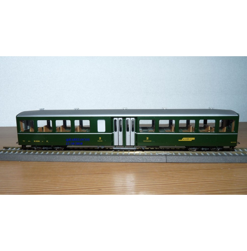 Voiture métallique à portes centrales AB 1157 Rhb BO