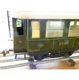 FABRE & MARESCOT  ???, coffret ETAT : 1 loco 220, 4 voitures, rails et alimentation BO