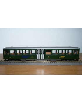 Voiture métallique à portes centrales AB 1157 Rhb BO
