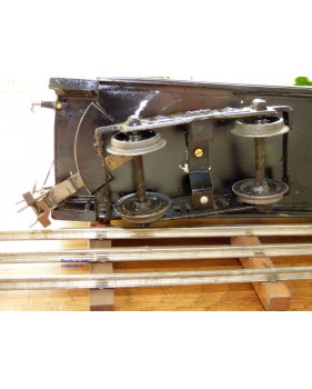 FABRE & MARESCOT  ???, coffret ETAT : 1 loco 220, 4 voitures, rails et alimentation BO