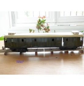 FABRE & MARESCOT  ???, coffret ETAT : 1 loco 220, 4 voitures, rails et alimentation BO