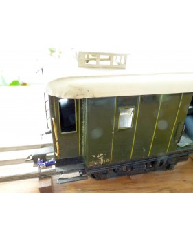FABRE & MARESCOT  ???, coffret ETAT : 1 loco 220, 4 voitures, rails et alimentation BO