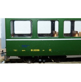 Voiture métallique à portes centrales AB 1157 Rhb BO