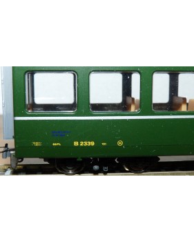 Voiture métallique à portes centrales AB 1157 Rhb BO
