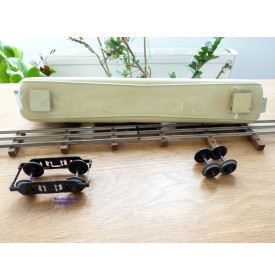 FABRE & MARESCOT  ???, coffret ETAT : 1 loco 220, 4 voitures, rails et alimentation BO