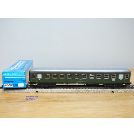 Märklin 4032 voiture grandes lignes A4ümg à feux de fin de convoi 1 Kl. DB BO
