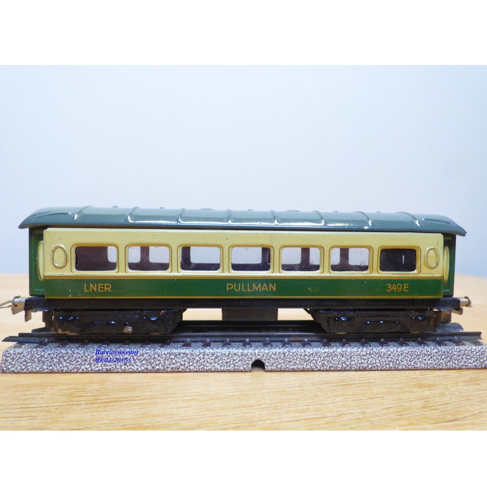 MÄRKLIN   349 E.4,  voiture Pullman  LNER