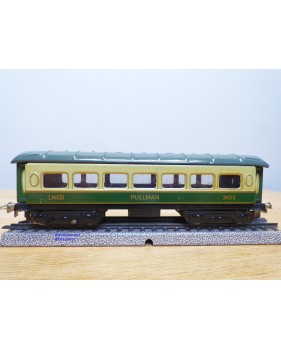 MÄRKLIN   349 E.4,  voiture Pullman  LNER