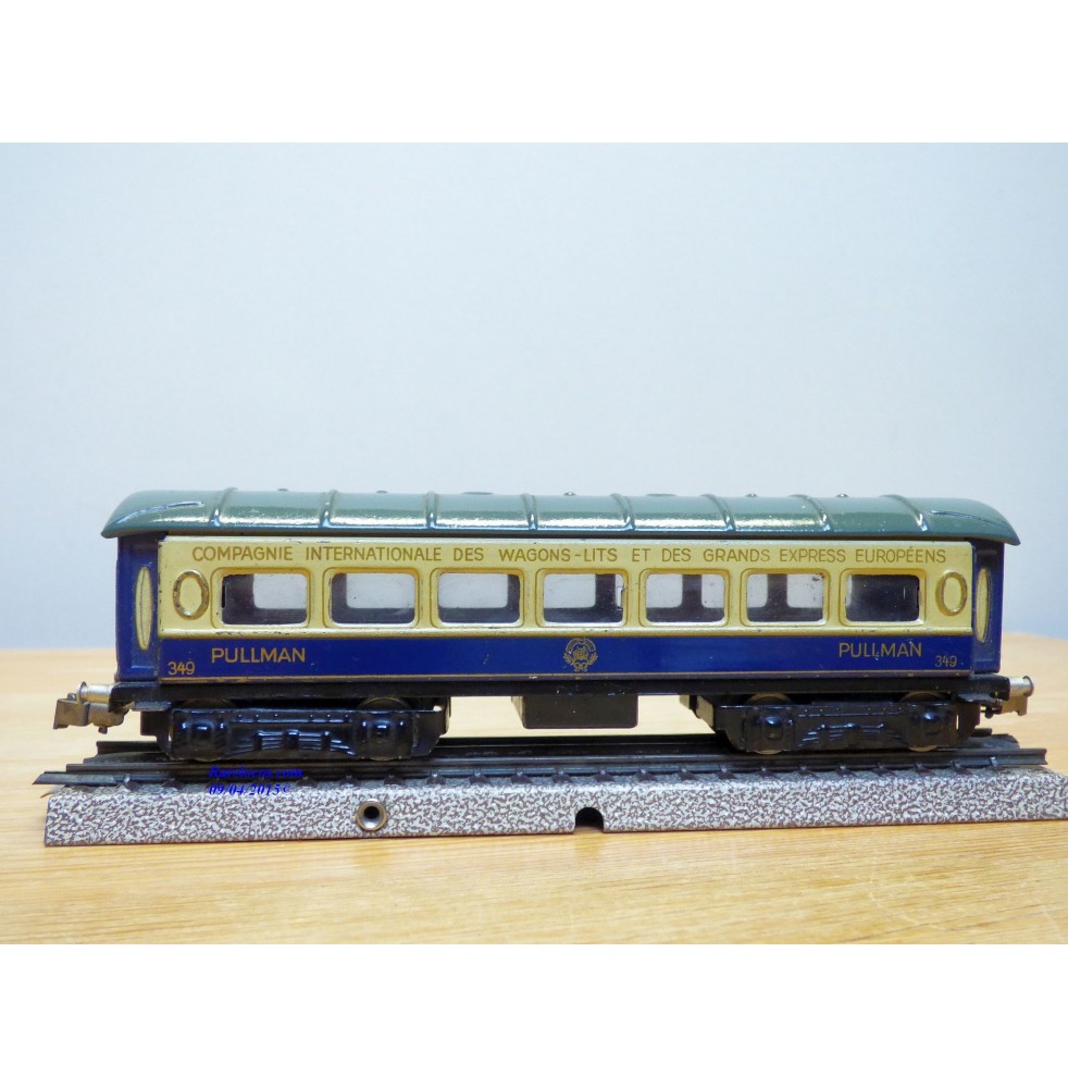 MÄRKLIN   349 . 2,  voiture Pullman  CIWL    