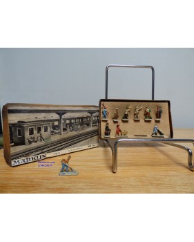 Märklin métal 404 Gb / 0202, coffret de 10 personnages voyageurs et personnel de quai Neuf BO