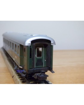 Märklin 4037, voiture  grandes lignes 2 Kl. type B4ü   DB   BO