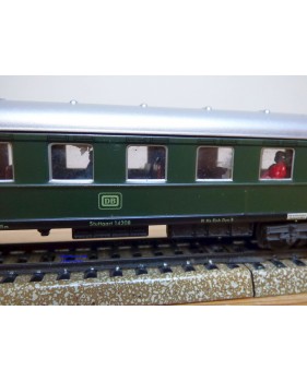 Märklin 4037, voiture  grandes lignes 2 Kl. type B4ü   DB   BO