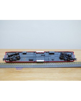 Voiture métallique à portes centrales AB 1157 Rhb BO