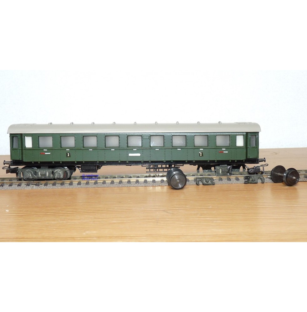 LILIPUT ancien 201 wagon plat chargé de 4 conteneurs ( cadres)  NS  BO