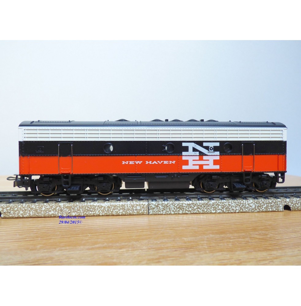 MÄRKLIN  4062, locomotive diesel  Bo Bo F7 B non motorisée New Haven  Neuf  BO 