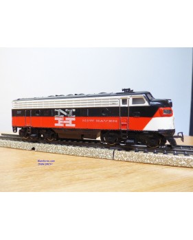 MÄRKLIN  4062.2, locomotive diesel  Bo Bo F7 A non motorisée New Haven  Neuf  BO 