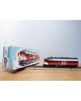 MÄRKLIN  4062.2, locomotive diesel  Bo Bo F7 A non motorisée New Haven  Neuf  BO 