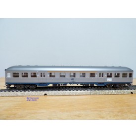 MÄRKLIN 4158, voiture banlieue mixte 1/2 Kl. ABnrzb 704   Silberling  DB    BO