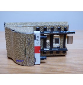 Märklin 562, heurtoir pour voie à 3 files de rails 
