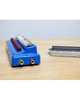 Märklin 474 / 8, contacteur 8 prises monopolaire