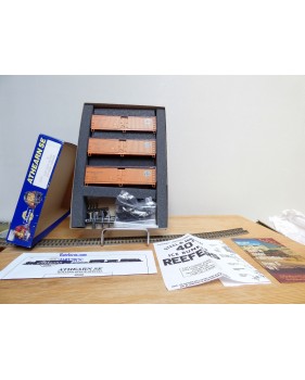 ATHEARN 2303, coffret de 3 wagons glacière ( Ice bunker reefer ) en kit  SP  neuf   BO