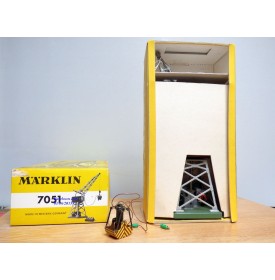 Märklin 7051.1 ( 451 G ), grue électromagnétique  avec projecteur  DB BO