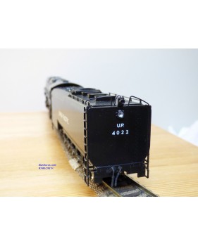 KEY Imports Famous trrains 4020 , loco Mallet  4 8 8 4 ( 2442 ) Big Boy  N° 4022  Union Pacific  ( UP )   BO