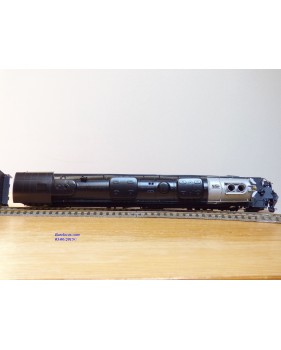 KEY Imports Famous trrains 4020 , loco Mallet  4 8 8 4 ( 2442 ) Big Boy  N° 4022  Union Pacific  ( UP )   BO
