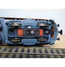HAG   241  ,  Motrice double BoBo BoBo  Ae 8/8  BLS   2 moteurs BO