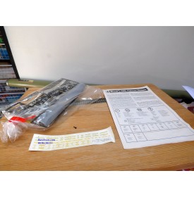 REVELL 85 2326 REYNARD VISTEON 1/25 BO