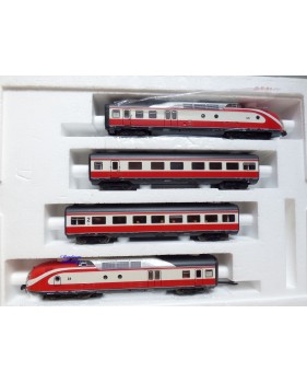 ROCO  pour Märklin 43902, Rame Intercity  (ex TEE)  série ( Br ) VT 11.5 "  Max Lierbermann "  DR  BO